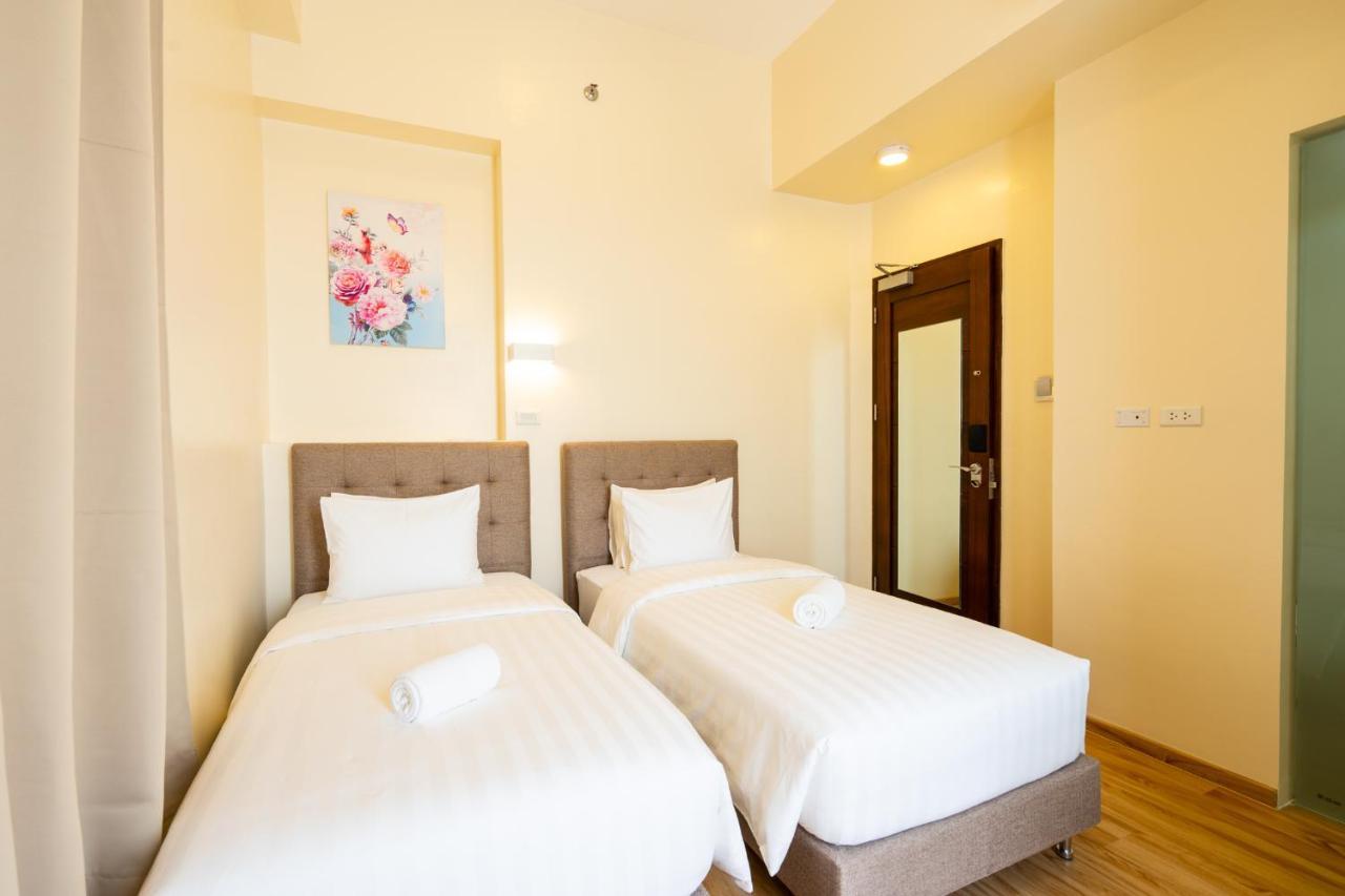 Myspace Hotel Comembo Тагиг Экстерьер фото